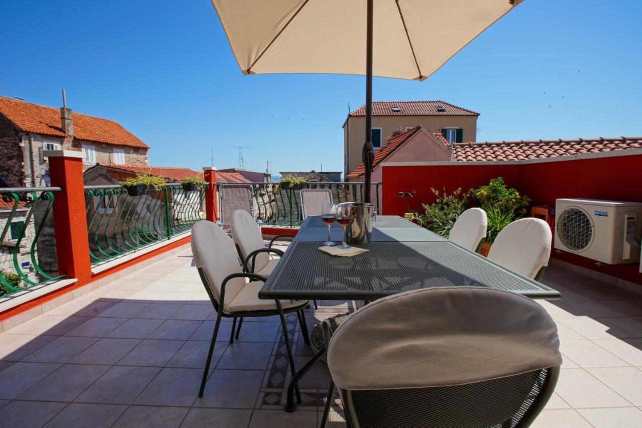 Boutique Guest Accommodation Zephyrus Split Bagian luar foto